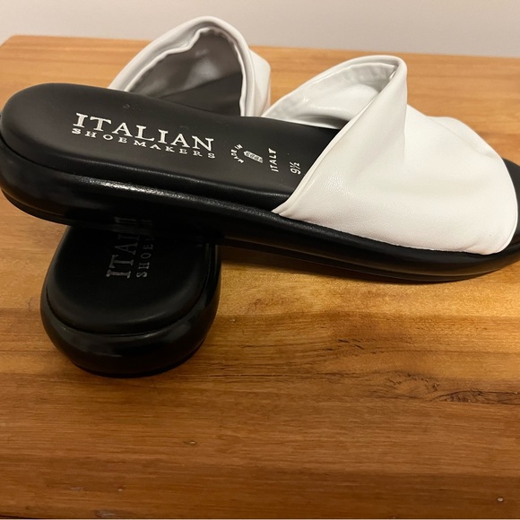 Italian Shoemaker slides - Picture 1 of 7